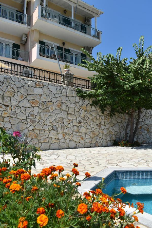 Estate Dafnopanagia Villa Magda Asprogerakata Exterior foto